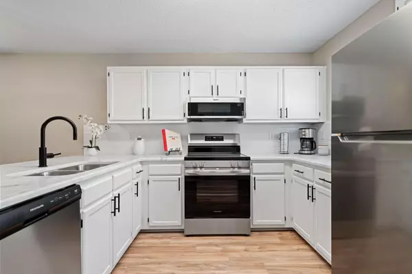 Mary Esther, FL 32569,1681 W Highway 98  #APT 3