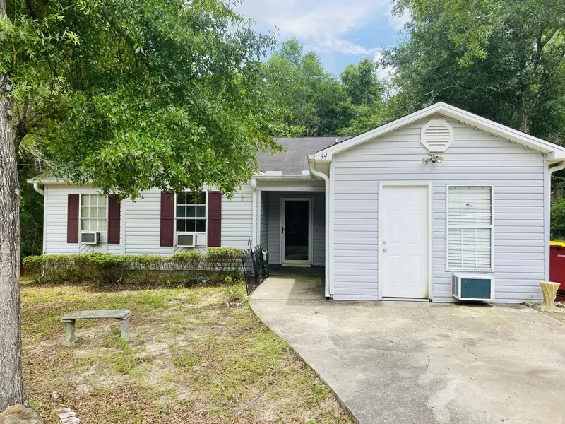 441 Panagra Lane, Crestview, FL 32536