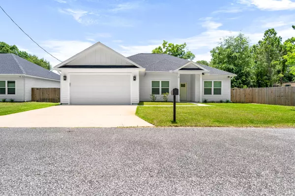 5 Romana Lane, Mary Esther, FL 32569