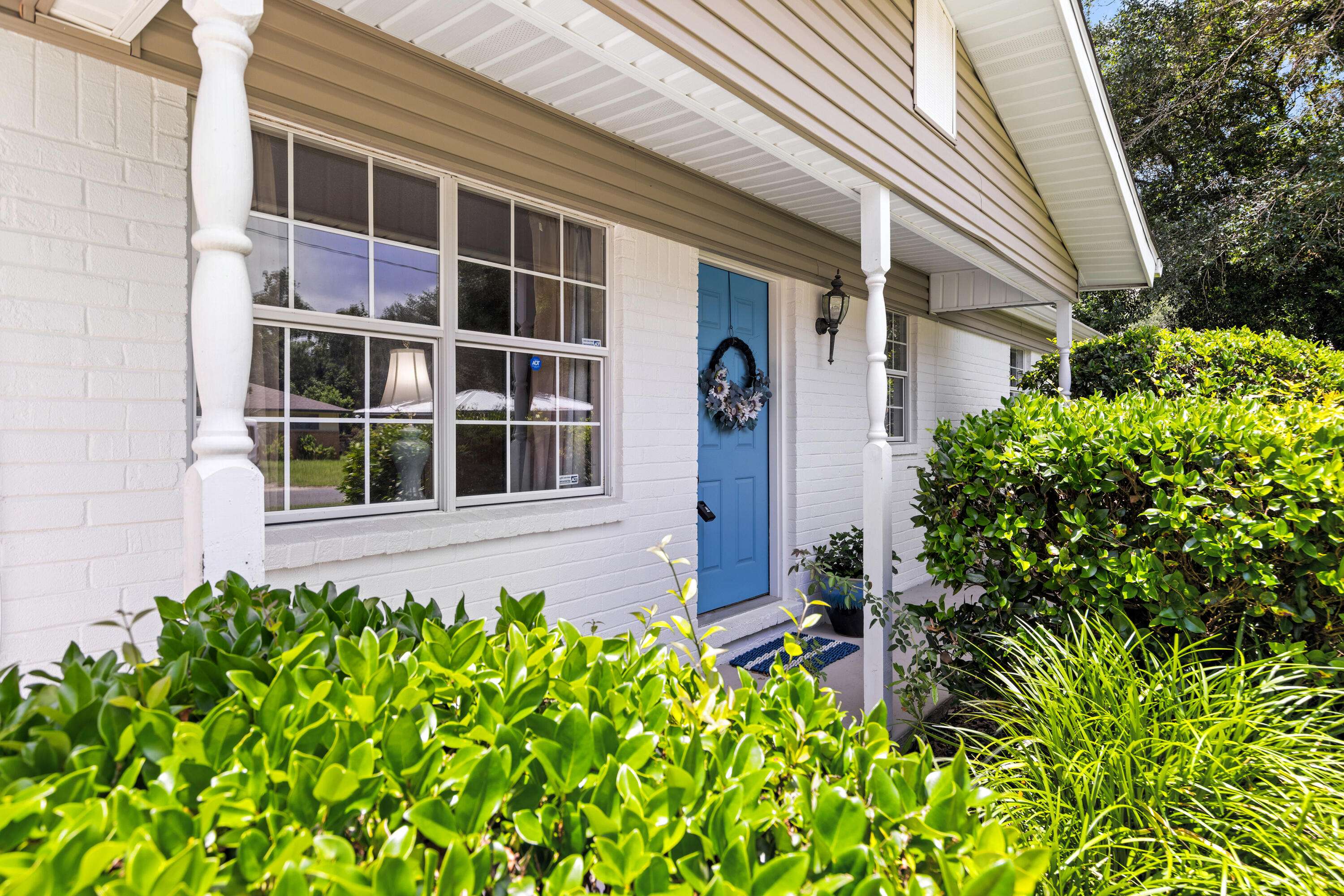 165 NW Rainbow Drive, Fort Walton Beach, FL 32548