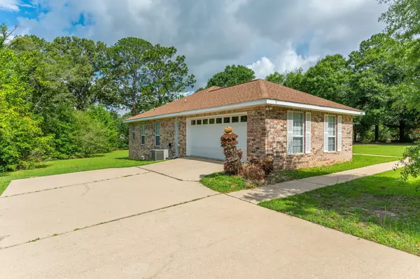 Crestview, FL 32539,1415 Grandview Drive