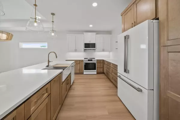 7215 Sunset Avenue, Panama City Beach, FL 32408