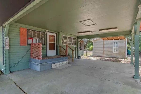 Niceville, FL 32578,1445 Live Oak Street