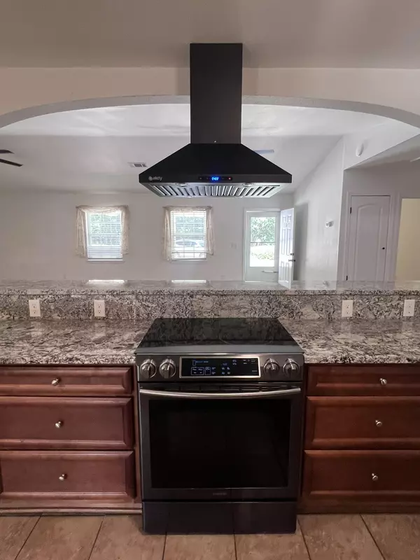 Laurel Hill, FL 32567,7200 Highway 85