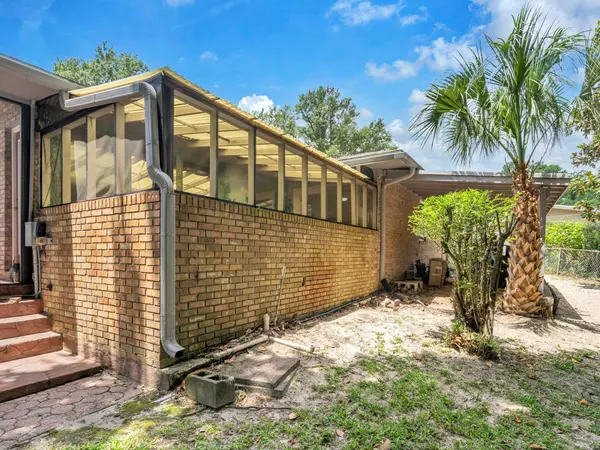 Fort Walton Beach, FL 32548,333 Jonquil Circle