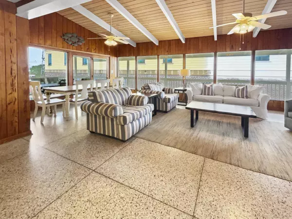Inlet Beach, FL 32461,186 S Wall Street