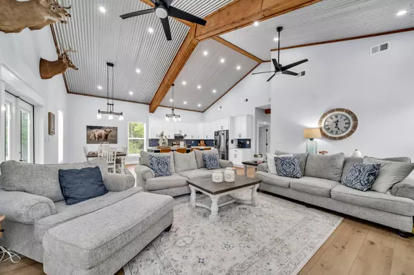 Point Washington, FL 32459,52 Lazy Bone Street