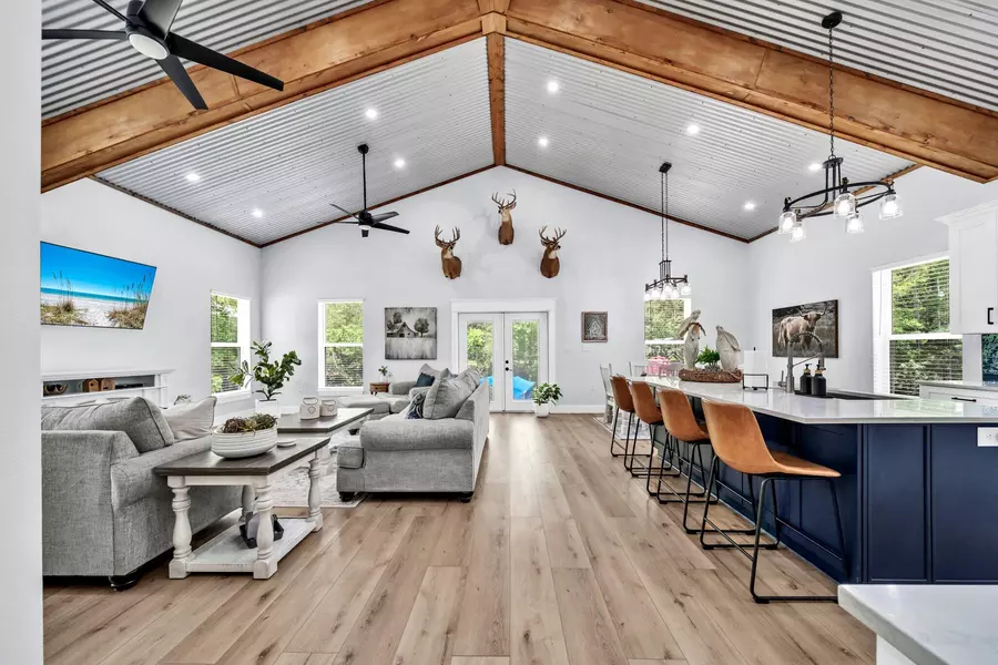 52 Lazy Bone Street, Point Washington, FL 32459