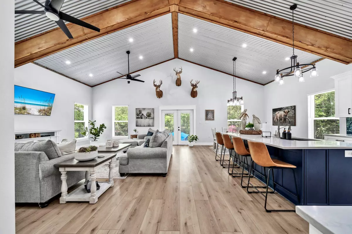 Point Washington, FL 32459,52 Lazy Bone Street