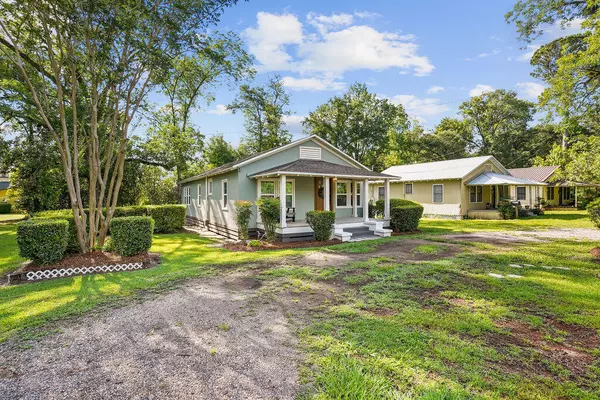 Marianna, FL 32446,2994 Jefferson Street