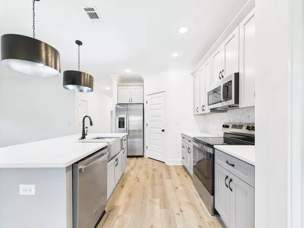 Niceville, FL 32578,715 Mckinney Street