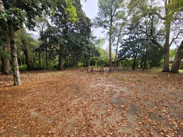 Mary Esther, FL 32569,16 Misty Water Lane