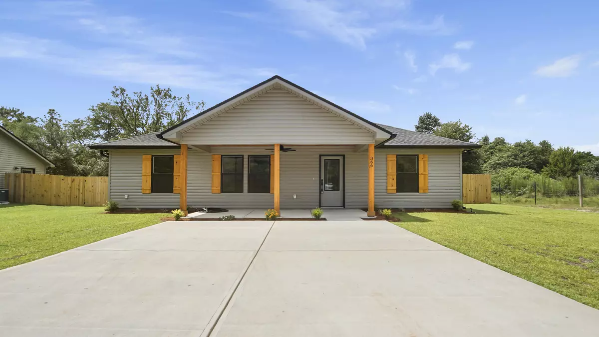 Defuniak Springs, FL 32433,366 Shorey Drive