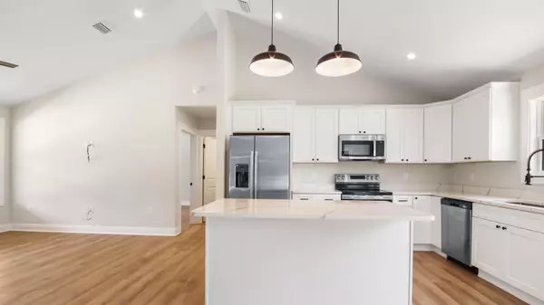 Defuniak Springs, FL 32433,366 Shorey Drive