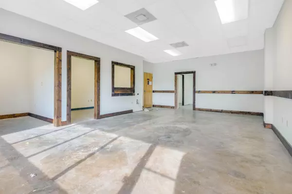 Fort Walton Beach, FL 32547,1500 Martin Luther King Jr Boulevard  #5