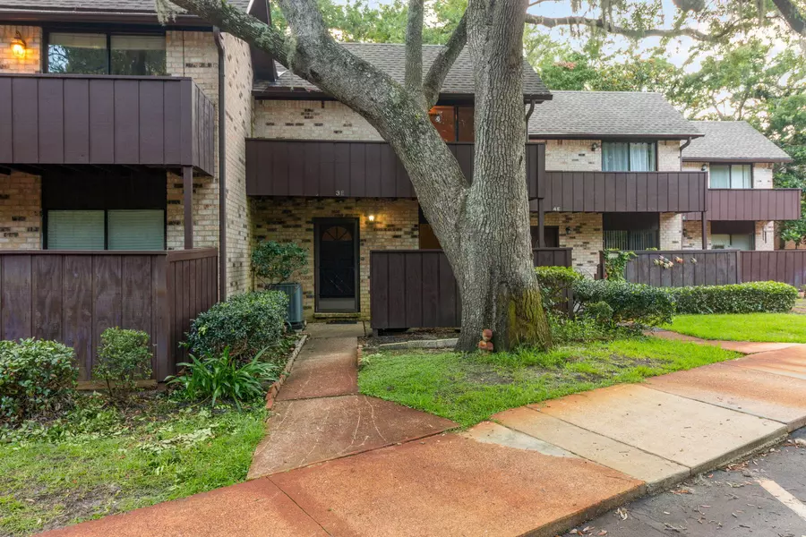 3871 Indian Trail  #3E, Destin, FL 32541