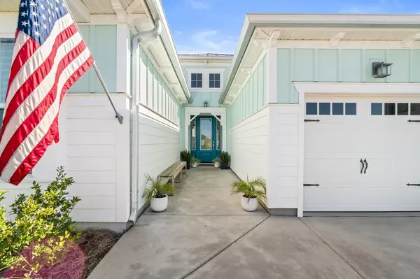 Panama City Beach, FL 32413,8411 Coral Reef Way