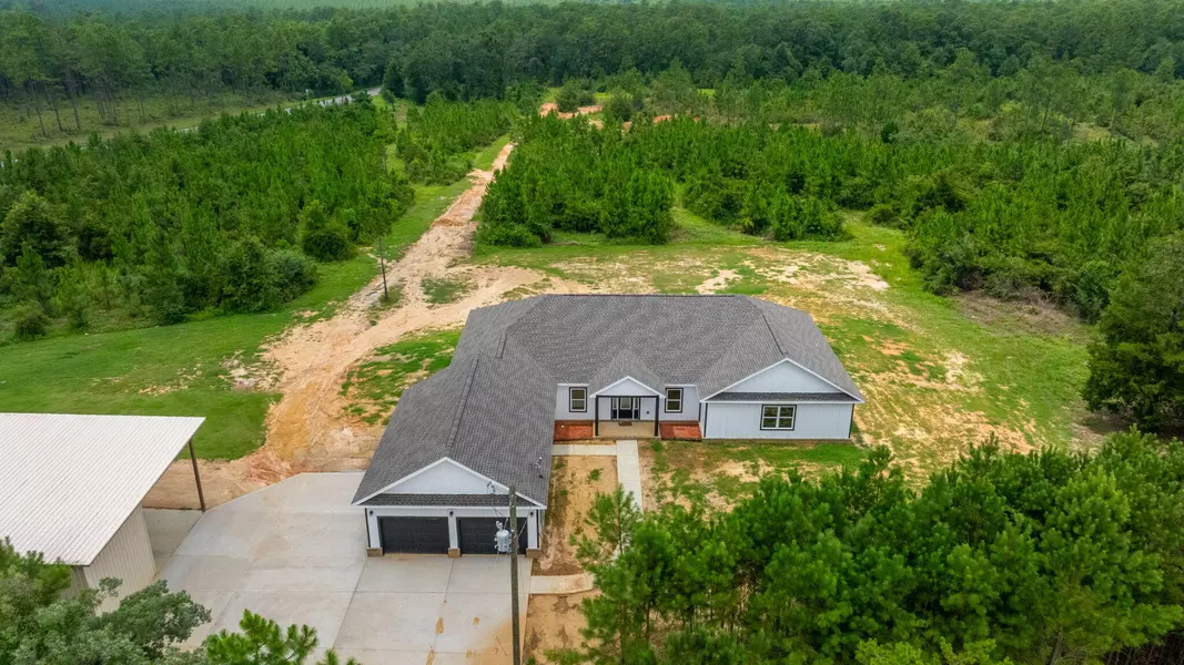 6580 Beaver Creek Rd. Road, Baker, FL 32531