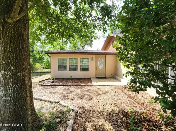 Panama City, FL 32404,5704 E Highway 98