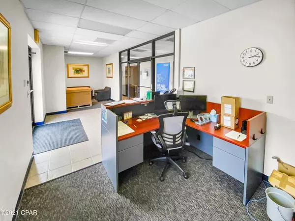 Panama City, FL 32408,520 Skyview Drive
