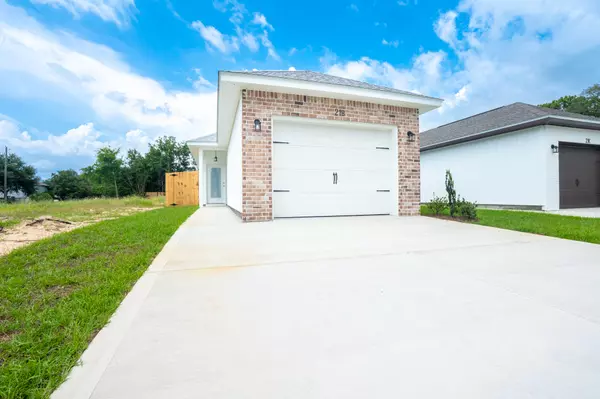 Shalimar, FL 32579,21 B 5th Avenue