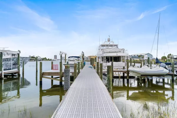 Pensacola Beach, FL 32561,5 Sabine Drive