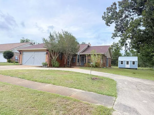 Mary Esther, FL 32569,1033 Boulevard De La Parisienne