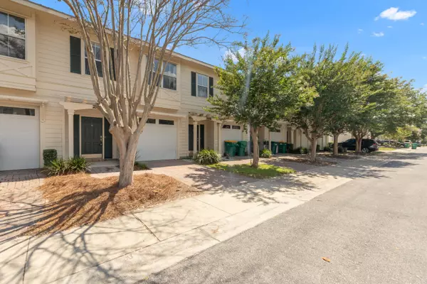Destin, FL 32541,289 Mattie M Kelly Boulevard