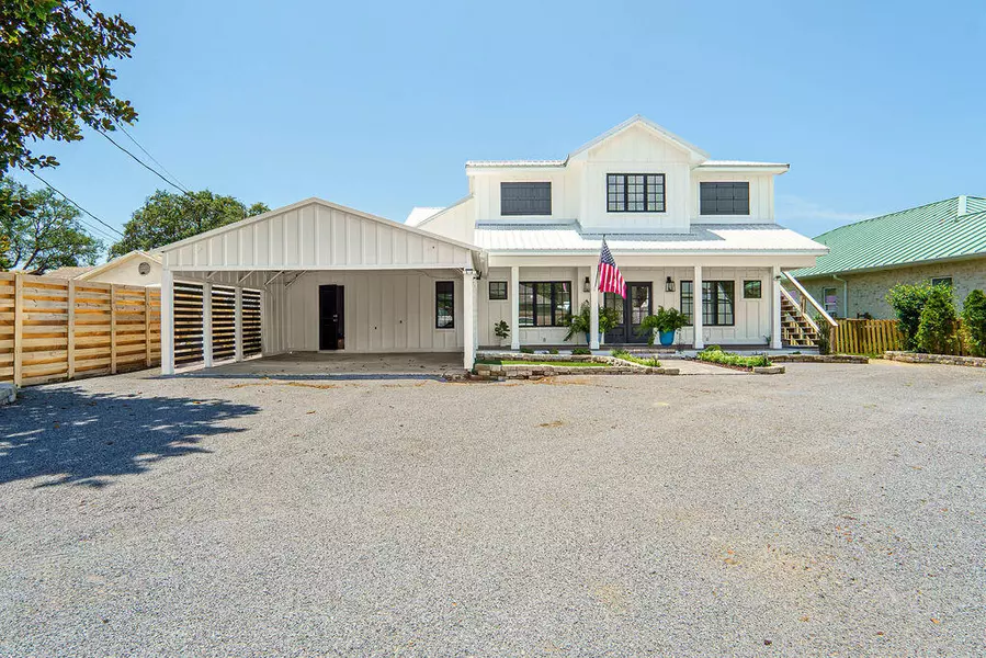 2035 Wind Trace Road, Navarre, FL 32566