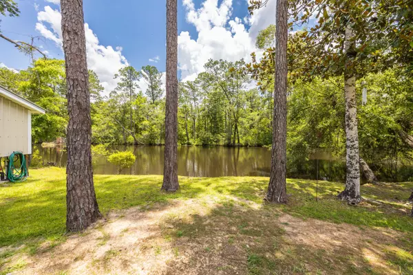Freeport, FL 32439,158 Johns Lane
