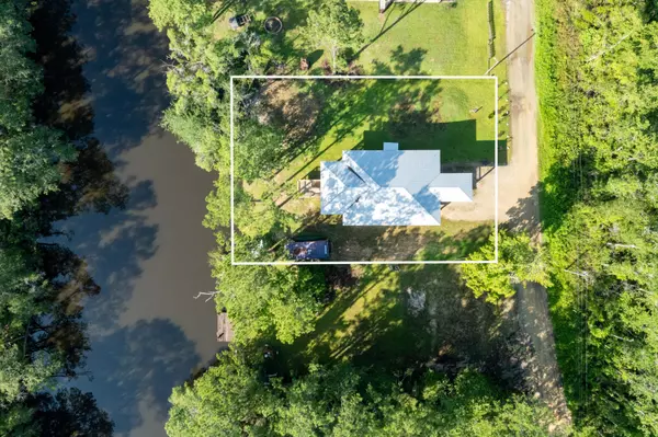 Freeport, FL 32439,158 Johns Lane