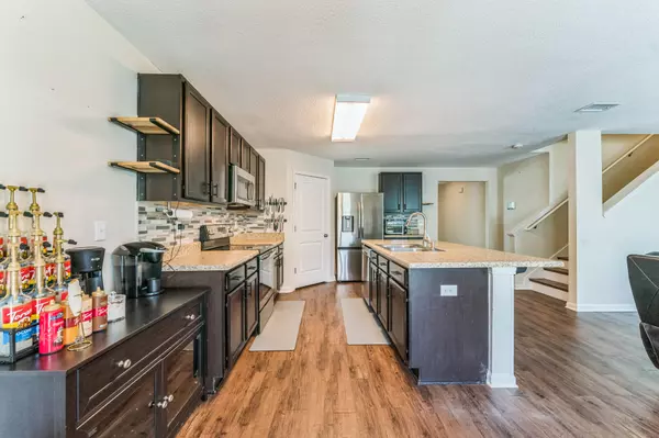 Panama City, FL 32404,7133 Riverbrooke Street