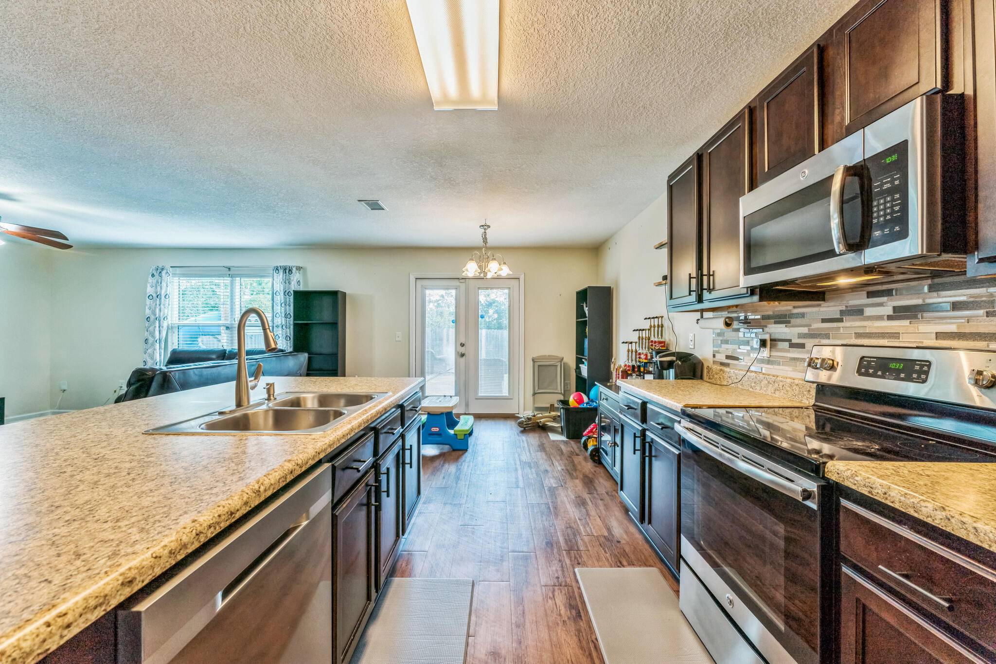 Panama City, FL 32404,7133 Riverbrooke Street