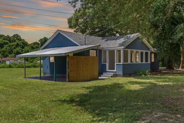 Pensacola, FL 32526,2833 Indiana Avenue