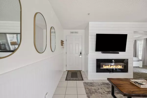 Santa Rosa Beach, FL 32459,82 Sugar Sand Lane  #B4