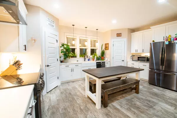 Baker, FL 32531,6251 Highway 4