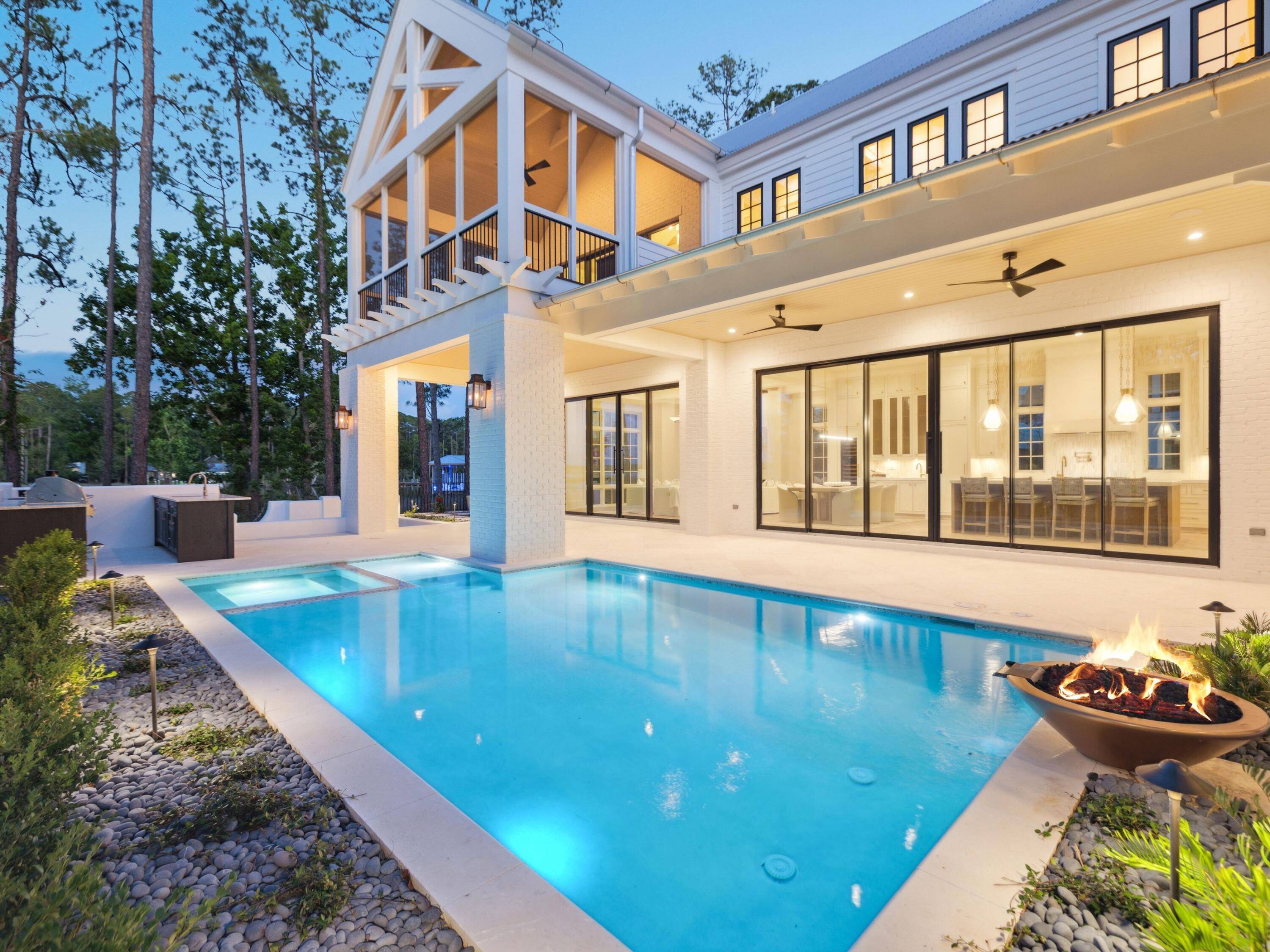 255 Churchill Oaks Dr, Santa Rosa Beach, FL 32459