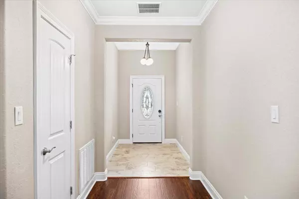 Navarre, FL 32566,2539 Tree Feather Court Court