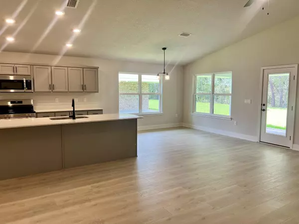 Milton, FL 32583,5311 Hidden Pines Circle