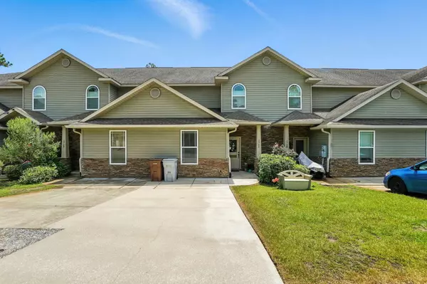 1766 Sound Haven Court, Navarre, FL 32566