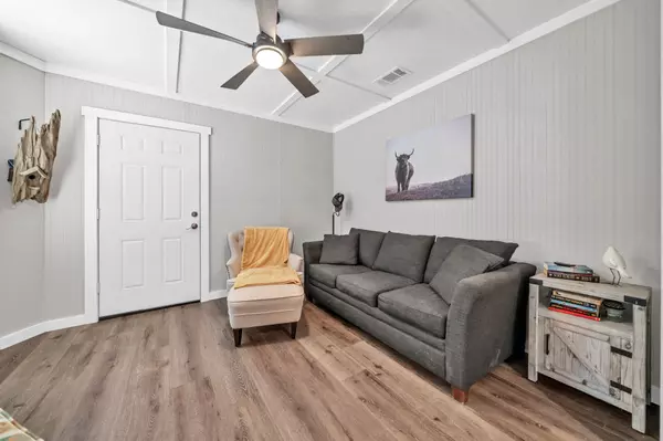 Vernon, FL 32462,81 Lazy Bone Street