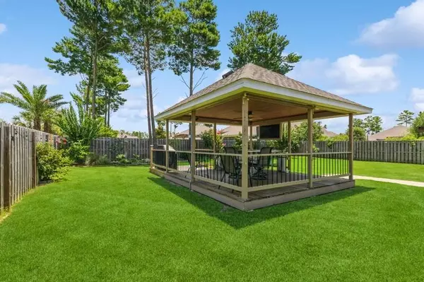 Freeport, FL 32439,221 Sweet Tea Lane