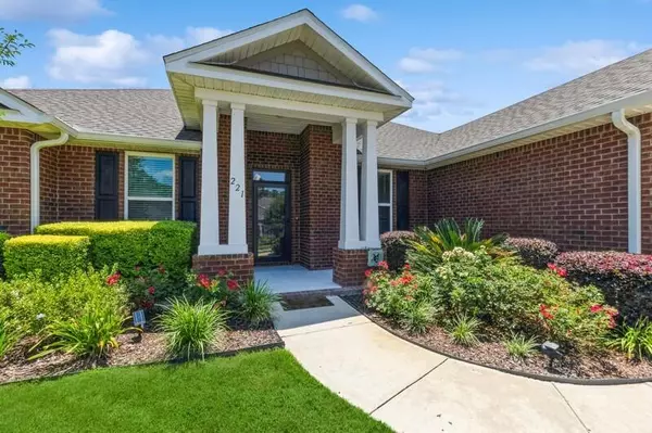 Freeport, FL 32439,221 Sweet Tea Lane