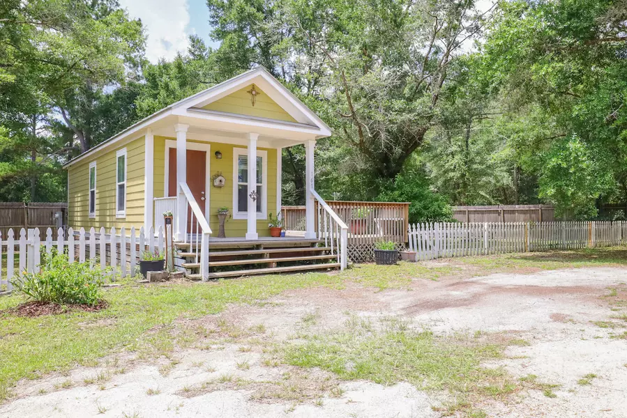 161 Caswell Branch Road, Freeport, FL 32439
