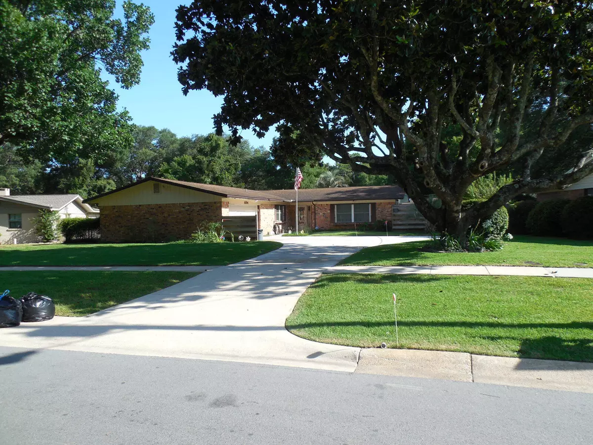 Fort Walton Beach, FL 32547,604 NE Powell Drive