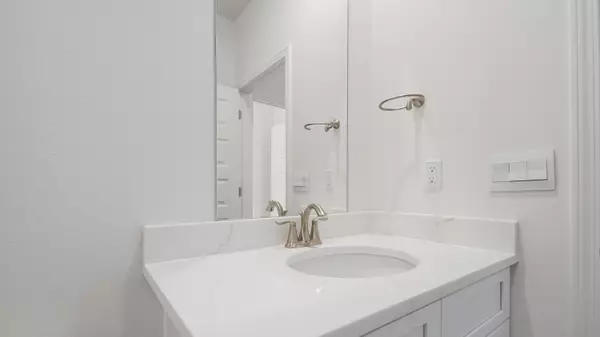 Freeport, FL 32439,114 W Gray Owl Drive