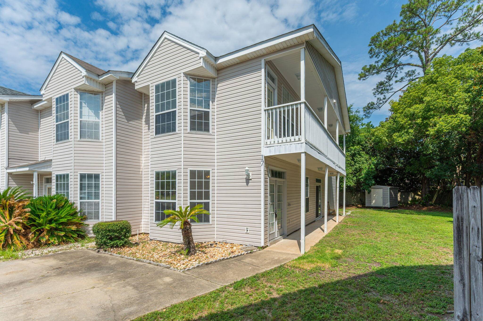 17 SE Chatelaine Circle, Fort Walton Beach, FL 32548