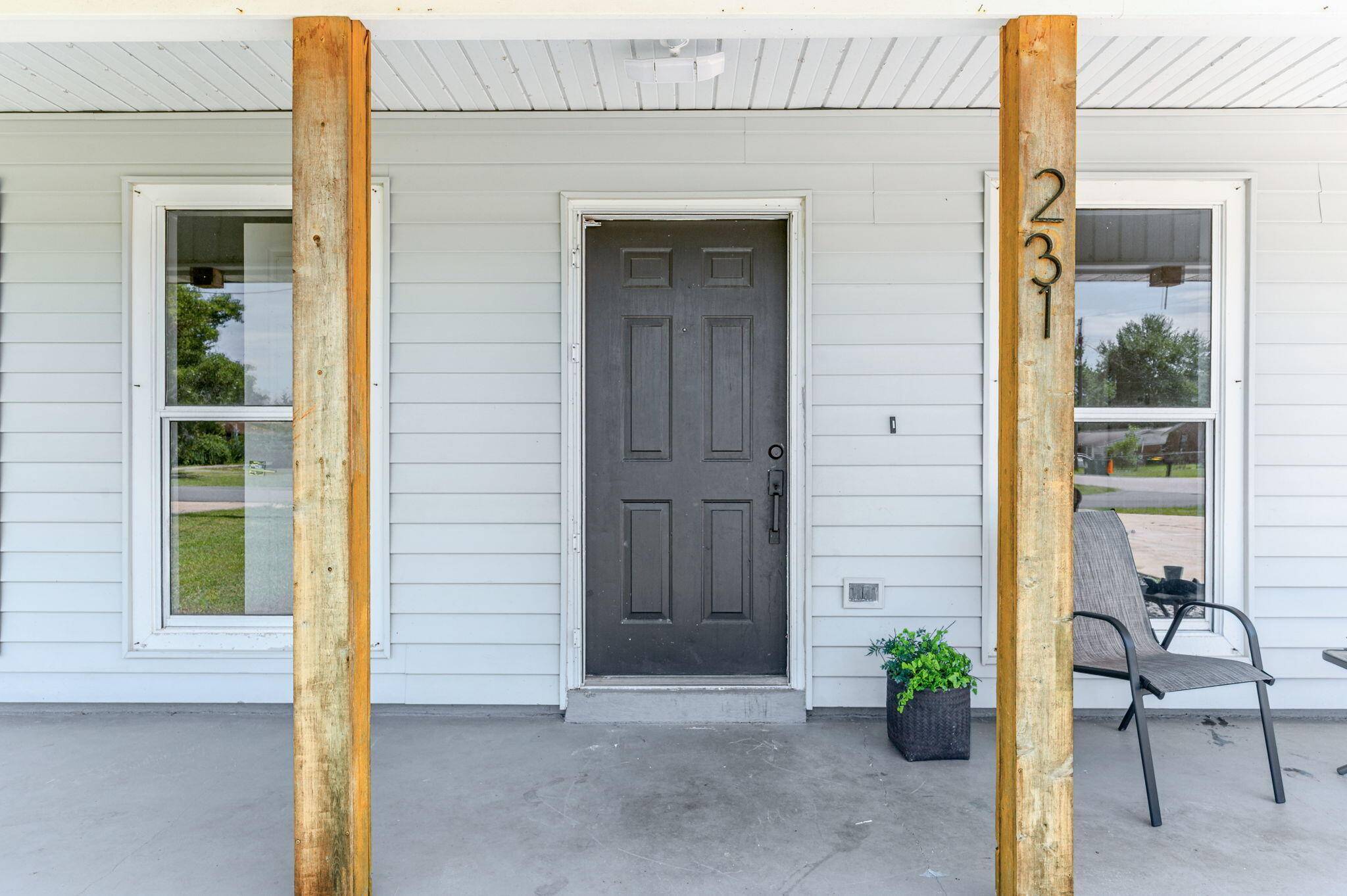 Mary Esther, FL 32569,231 Michael Avenue