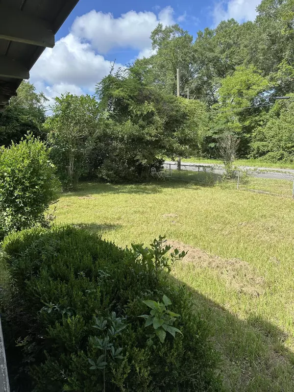 Bonifay, FL 32425,308 S Depot Street