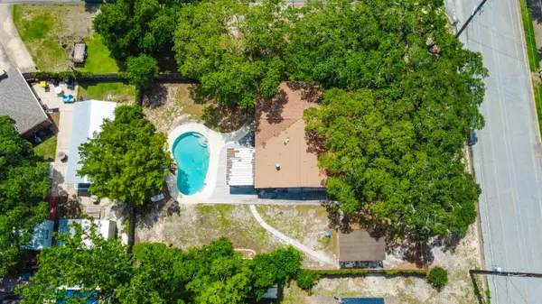 Fort Walton Beach, FL 32548,28 NW Carlton Court